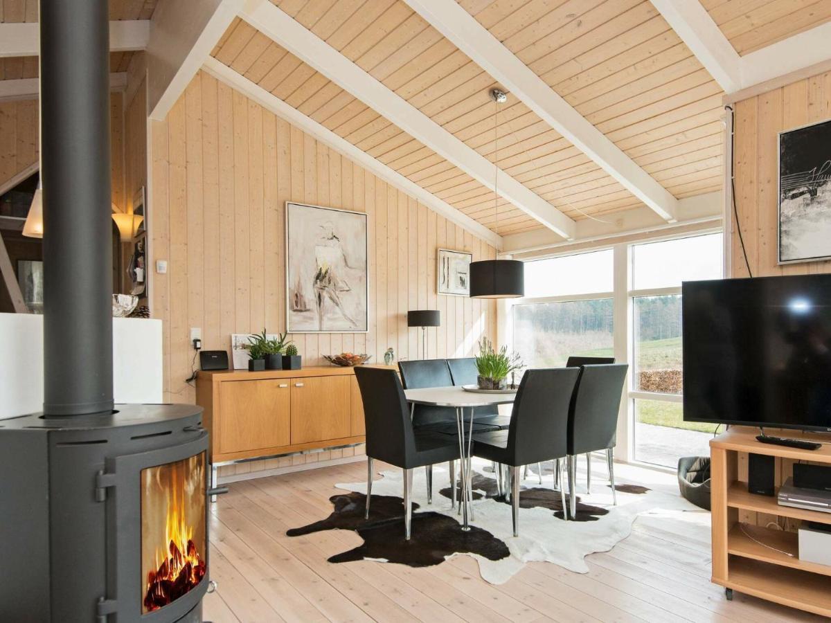 6 Person Holiday Home In Ebeltoft Exterior foto